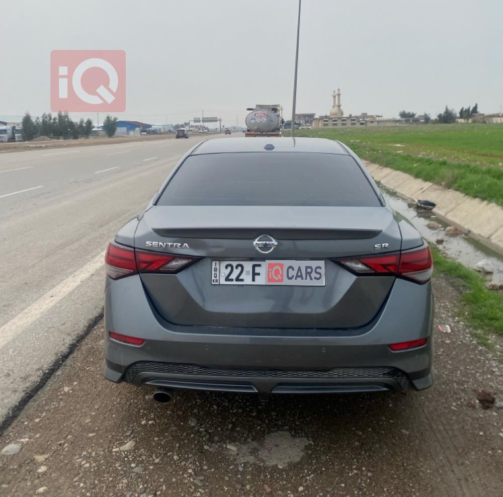 نيسان سنترا